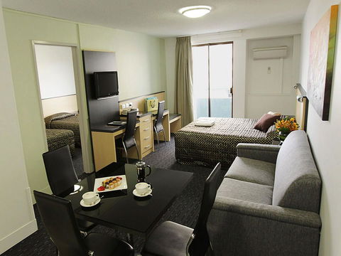 Comfort Inn & Suites Goodearth Perth - Accommodation Port Hedland 1