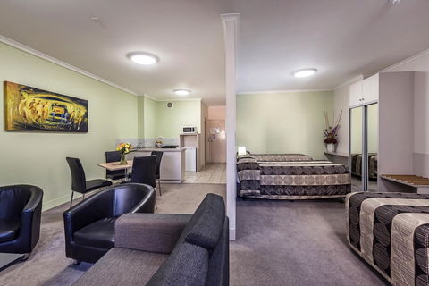 Comfort Inn & Suites Goodearth Perth - Accommodation Port Hedland 14