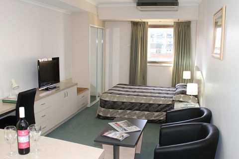 Comfort Inn & Suites Goodearth Perth - Accommodation Port Hedland 4
