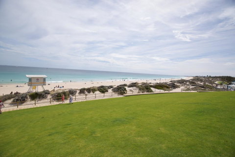West Beach Lagoon 123 - Location & Views!!! - Accommodation Port Hedland 19