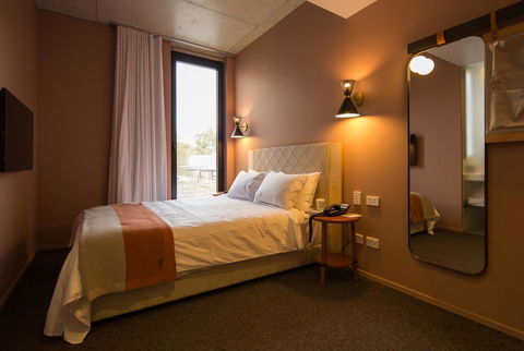 Alex Hotel - Accommodation Port Hedland 6