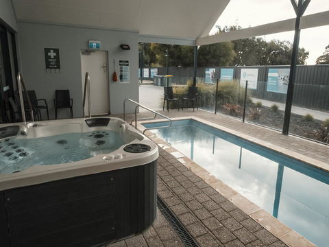 FortyOne - Oceanside Retreat Busselton - Accommodation Port Hedland 3