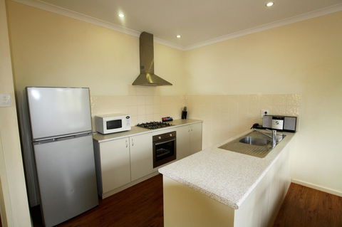Kimberley Hotel - Accommodation Port Hedland 6