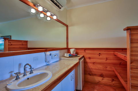 Kimberley Hotel - Accommodation Port Hedland 8