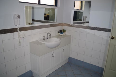 Kalbarri Blue Ocean Villas - Accommodation Port Hedland 23