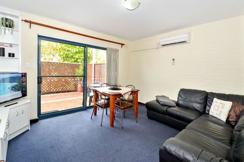 Dolphin Lodge Albany - Self Contained Apartments At Middleton Beach - Accommodation Port Hedland 10