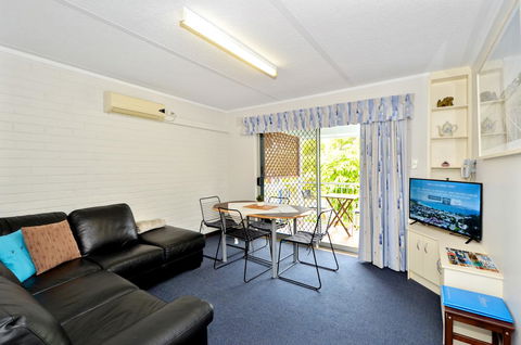 Dolphin Lodge Albany - Self Contained Apartments At Middleton Beach - Accommodation Port Hedland 1