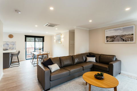 Dolphin Lodge Albany - Self Contained Apartments At Middleton Beach - Accommodation Port Hedland 39