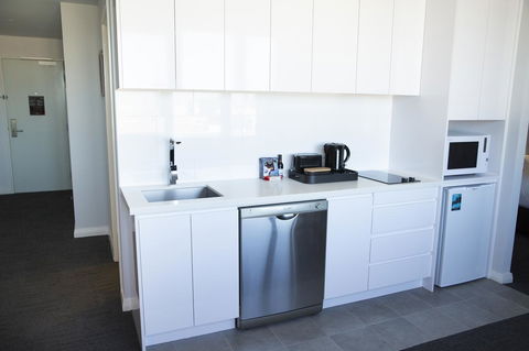 The Gerald Apartment Hotel - Accommodation Port Hedland 5