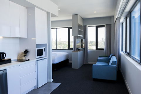 The Gerald Apartment Hotel - Accommodation Port Hedland 4