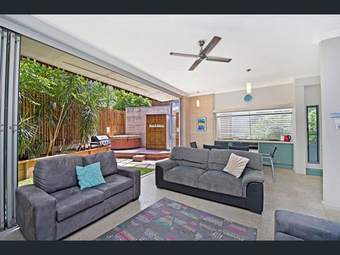 Crescent Head Spa Villa - Accommodation Port Hedland 13