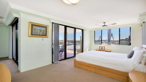 Darling Harbor Apartment - Accommodation Port Hedland 0