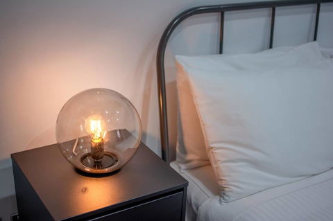 Inner City Stylish Apt Walk To Green Square - Accommodation Port Hedland 9
