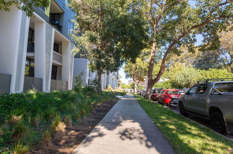 Inner City Stylish Apt Walk To Green Square - Accommodation Port Hedland 15