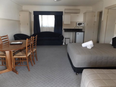 Ben Chifley Motor Inn - Accommodation Port Hedland 24
