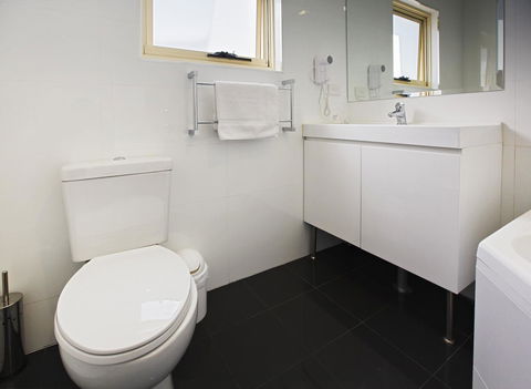 Jesmond Executive Villas - Accommodation Port Hedland 27