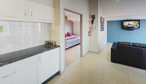 Jesmond Executive Villas - Accommodation Port Hedland 32