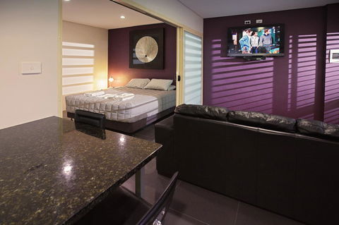 Jesmond Executive Villas - Accommodation Port Hedland 28