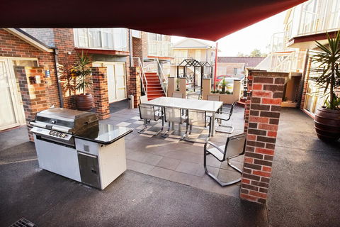 Jesmond Executive Villas - Accommodation Port Hedland 17