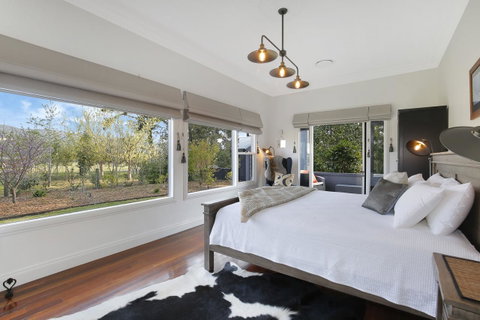 Romanz In The Valley (Luxury B&B) - Accommodation Port Hedland 2