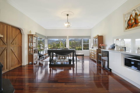 Romanz In The Valley (Luxury B&B) - Accommodation Port Hedland 19
