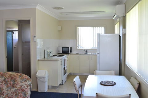 Sundial Holiday Units - Accommodation Port Hedland 42