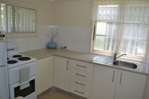 Sundial Holiday Units - Accommodation Port Hedland 18