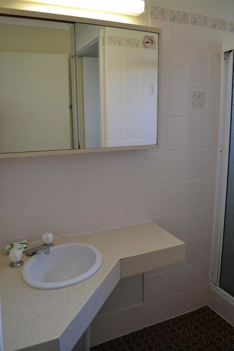 Sundial Holiday Units - Accommodation Port Hedland 28