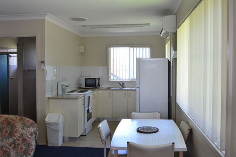 Sundial Holiday Units - Accommodation Port Hedland 39