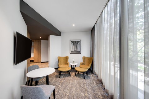 Vibe Hotel North Sydney - Accommodation Port Hedland 9