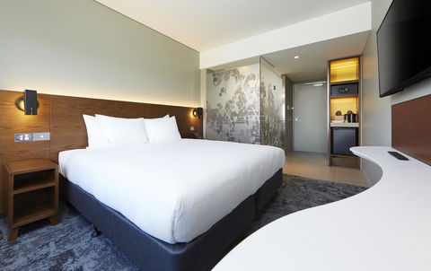 Holiday Inn Express Sydney Airport, An IHG Hotel - Accommodation Port Hedland 10