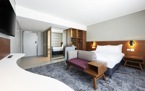 Holiday Inn Express Sydney Airport, An IHG Hotel - Accommodation Port Hedland 9