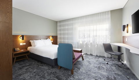 Holiday Inn Express Sydney Airport, An IHG Hotel - Accommodation Port Hedland 6