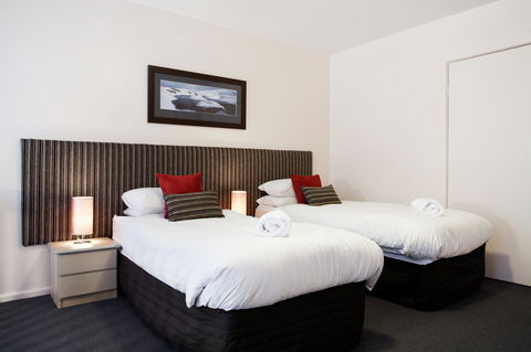 Lantern 1 Bedroom Balcony With Panoramic View - Accommodation Port Hedland 16