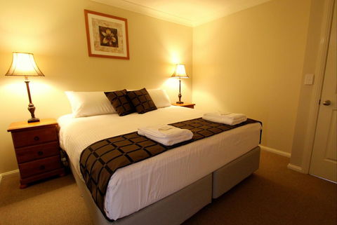 Colonial Court Villas - Accommodation Port Hedland 24