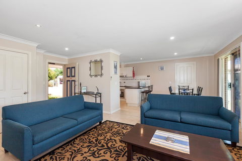 Colonial Court Villas - Accommodation Port Hedland 20