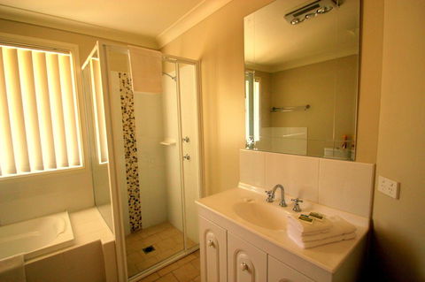Colonial Court Villas - Accommodation Port Hedland 29