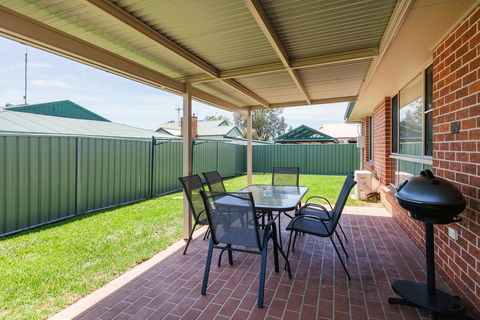Colonial Court Villas - Accommodation Port Hedland 32