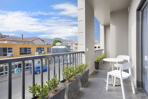 CH Boutique Hotel & Apartments, Ascend Hotel Collection - Accommodation Port Hedland 14
