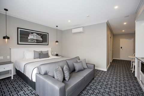CH Boutique Hotel & Apartments, Ascend Hotel Collection - Accommodation Port Hedland 7