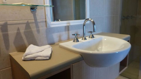 SaltBeach2302 - Accommodation Port Hedland 8