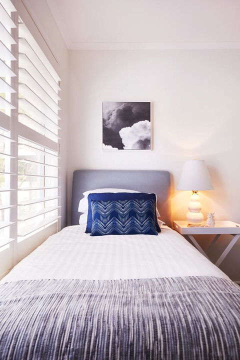 Bright And Spacious Family Home With Leafy Deck - Accommodation Port Hedland 26