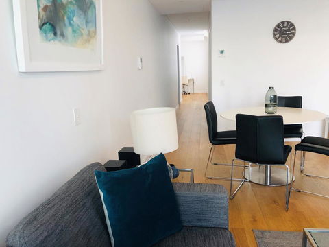 Wyndel Apartments Neutral Bay - Military - Accommodation Port Hedland 5