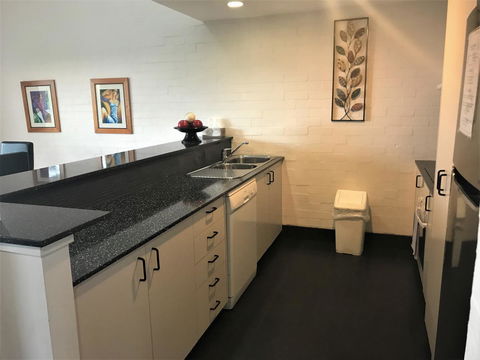 Mariner Bay Apartments - Accommodation Port Hedland 24