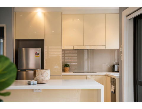 Beachside Getaway In Freshie W Parking - Accommodation Port Hedland 2