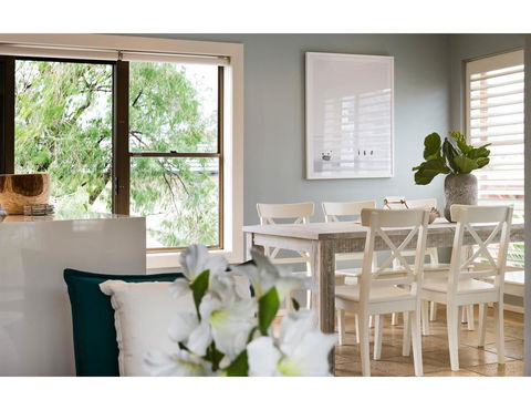 Beachside Getaway In Freshie W Parking - Accommodation Port Hedland 3