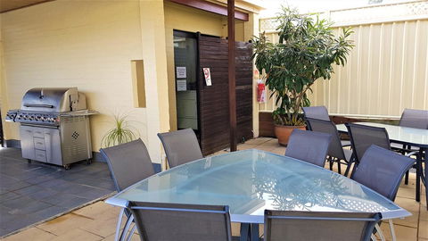 Great Escape Lofts - Accommodation Port Hedland 6