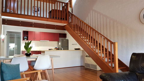 Great Escape Lofts - Accommodation Port Hedland 15