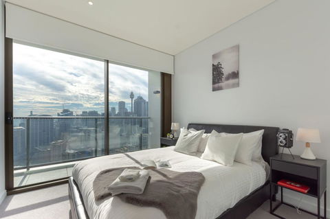 High Rise Apt In Heart Of Sydney Wt Harbour View - Accommodation Port Hedland 6