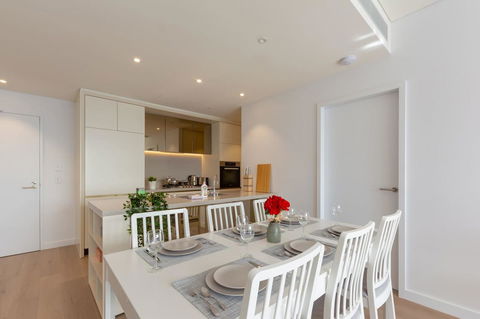High Rise Apt In Heart Of Sydney Wt Harbour View - Accommodation Port Hedland 10